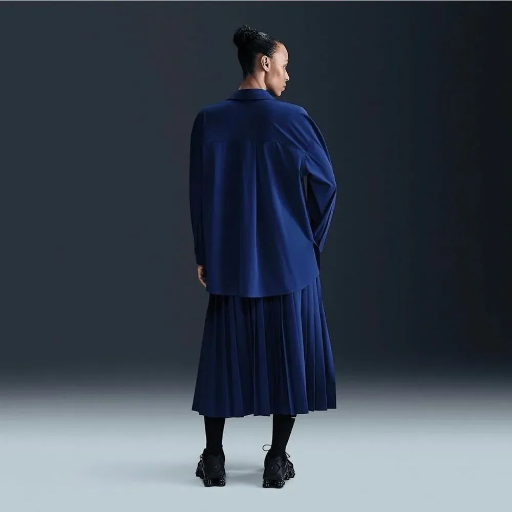 37. Nike NWT 24.7 Dri-FIT Oversized Long-Sleeve Shirt Deep Royal Blue